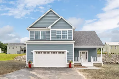 444 Louise St, Woonsocket, RI 02895