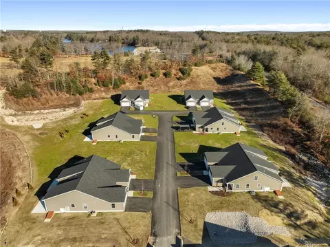 8 Overlook Ln, Glocester, RI 02814 photo 43