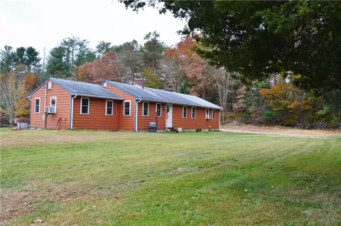 69 Shannock Hill Rd, Richmond, RI 02812
