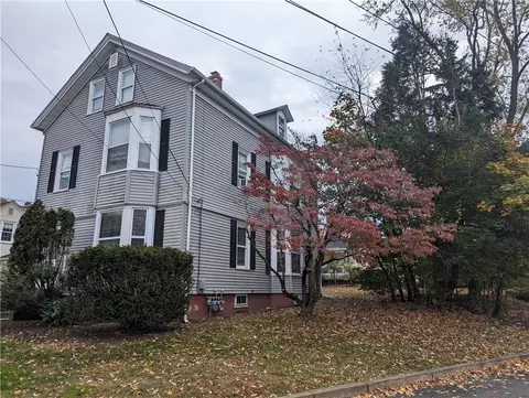138 Waite Ave, Cranston, RI 02905