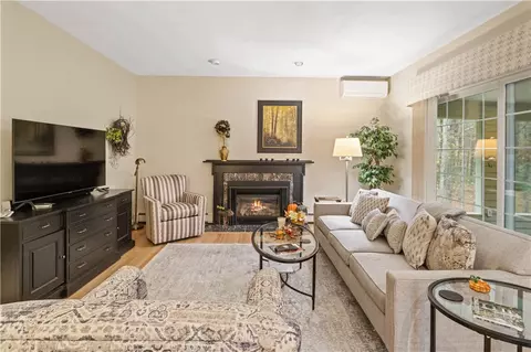 129 Locust Valley Rd, Exeter, RI 02822 photo 12