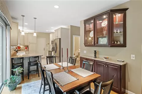 129 Locust Valley Rd, Exeter, RI 02822 photo 9