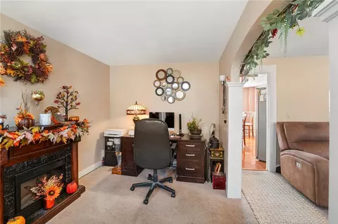 89 E Main St, West Warwick, RI 02893 photo 24