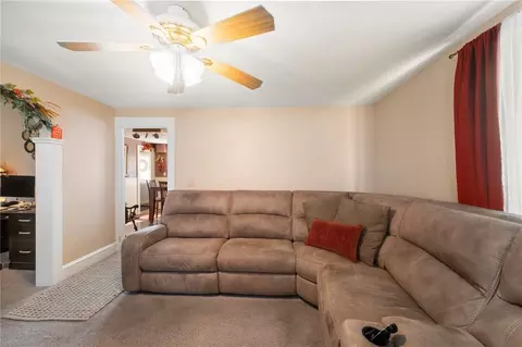 89 E Main St, West Warwick, RI 02893 photo 28