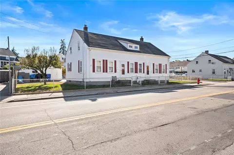 89 E Main St, West Warwick, RI 02893 photo 12