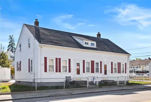 89 E Main St, West Warwick, RI 02893