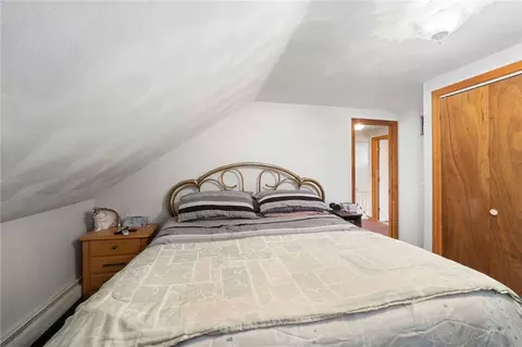 89 E Main St, West Warwick, RI 02893 photo 17