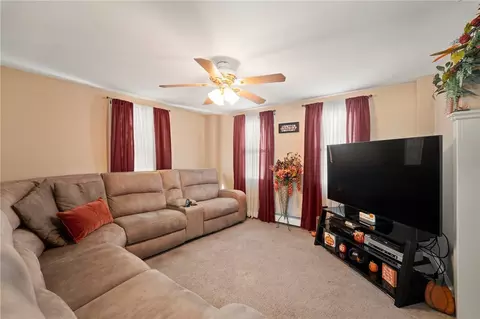 89 E Main St, West Warwick, RI 02893 photo 27