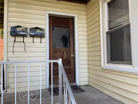 211 Hemond Ave, Woonsocket, RI 02895 photo 7