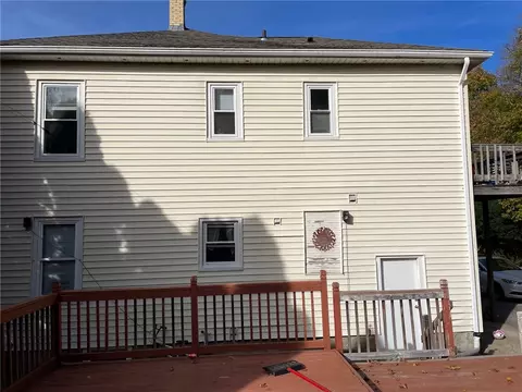 211 Hemond Ave, Woonsocket, RI 02895 photo 5