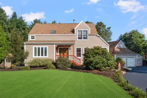 8 Circlewood Dr, Coventry, RI 02816