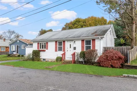 45 Allard St, Cranston, RI 02920