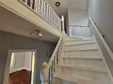 32 Charles St, Woonsocket, RI 02895 photo 14