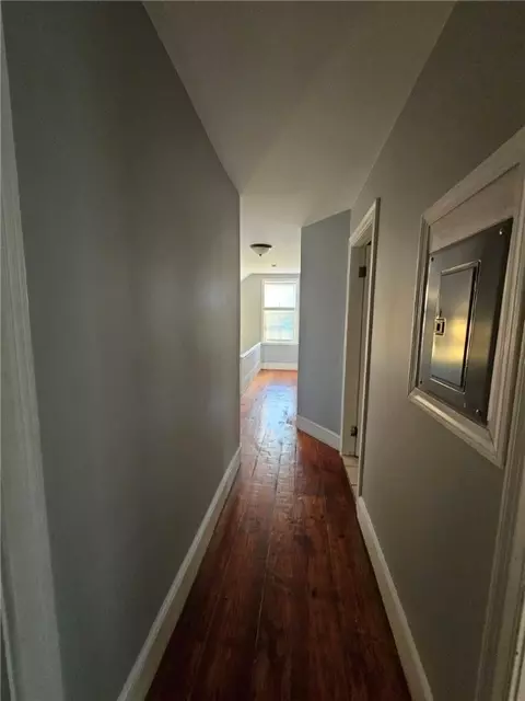 32 Charles St, Woonsocket, RI 02895 photo 17
