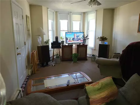 85 Transit St, Woonsocket, RI 02895 photo 8