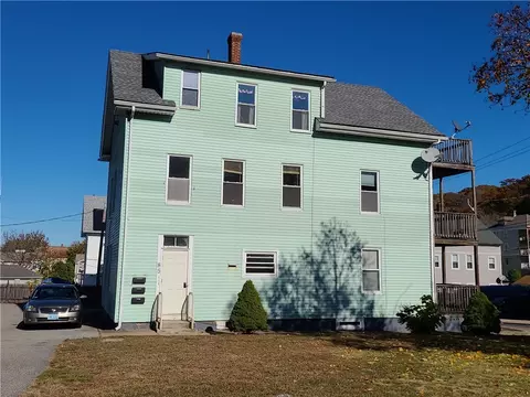 85 Transit St, Woonsocket, RI 02895 photo 3
