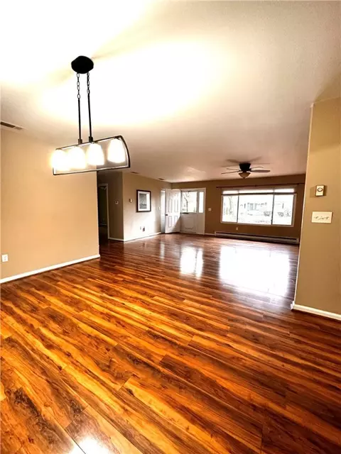 272 Chatham Cir, Warwick, RI 02886 photo 7