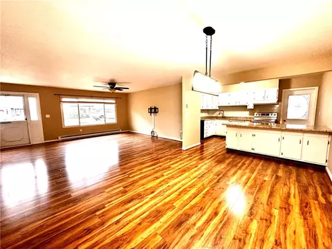 272 Chatham Cir, Warwick, RI 02886 photo 9