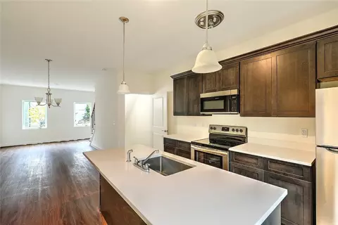 21 Danforth St, Providence, RI 02908 photo 11