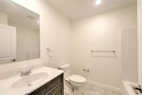 21 Danforth St, Providence, RI 02908 photo 21