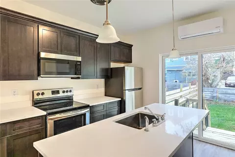 21 Danforth St, Providence, RI 02908 photo 7