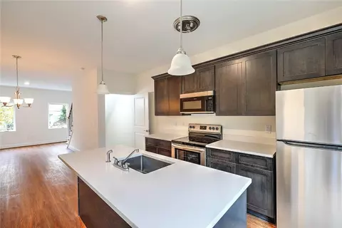 21 Danforth St, Providence, RI 02908 photo 8