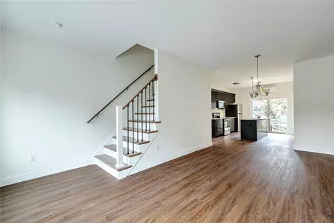 21 Danforth St, Providence, RI 02908 photo 13