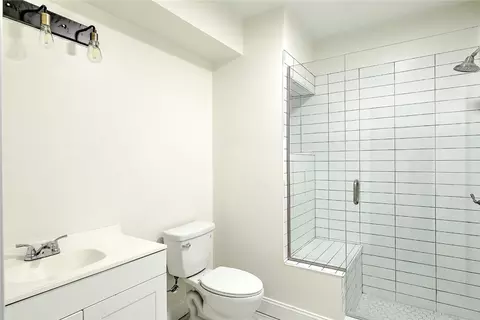 21 Danforth St, Providence, RI 02908 photo 24