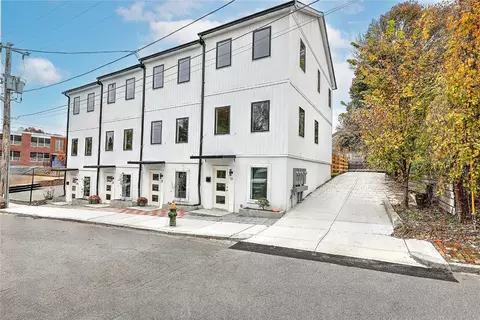 23 Danforth St, Providence, RI 02908 photo 2