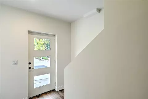 23 Danforth St, Providence, RI 02908 photo 5