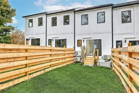 23 Danforth St, Providence, RI 02908 photo 33