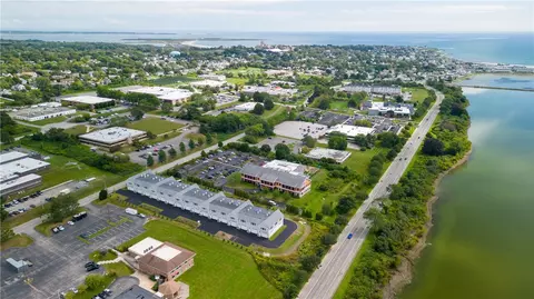 55 John Clarke Rd #18, Middletown, RI 02842