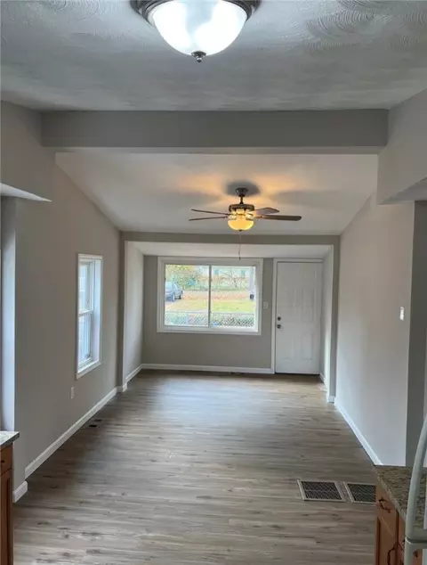 74 Lloyd Ave, Warwick, RI 02889 photo 7