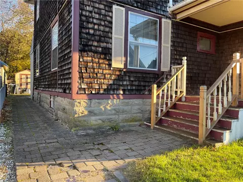 58 Bernice Ave, Woonsocket, RI 02895 photo 20