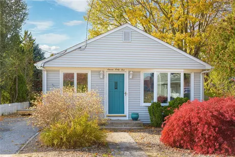 1165 Bullocks Point Ave, East Providence, RI 02915