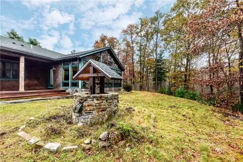 5800 Flat River Rd, Coventry, RI 02827 photo 3