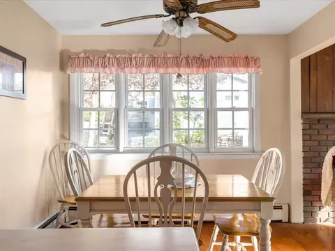 13 Lakeside Dr, Westerly, RI 02891 photo 9