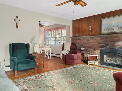 13 Lakeside Dr, Westerly, RI 02891 photo 11