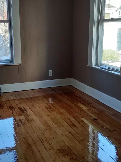 106 Greene St, Woonsocket, RI 02895 photo 9