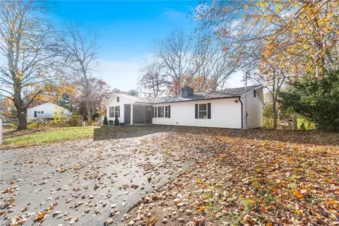 12 Alvero Rd, Coventry, RI 02816