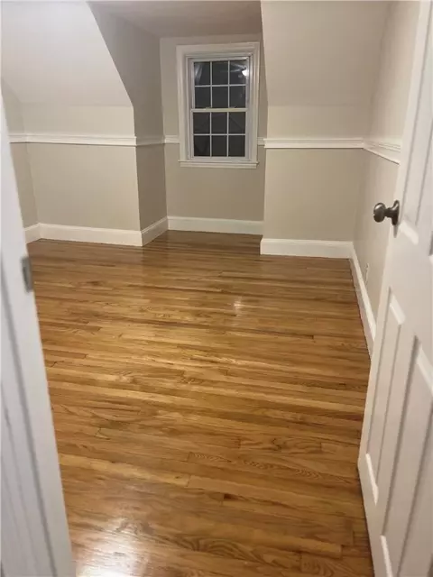 288 Pine St, Warwick, RI 02888 photo 7