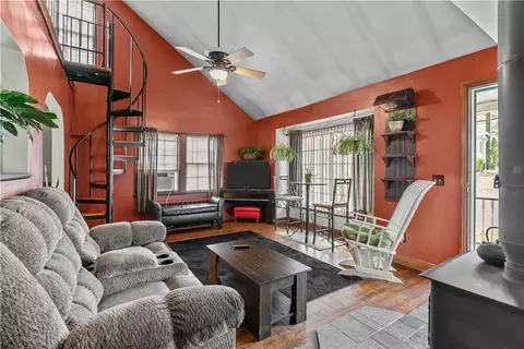22 Arnold Rd, Coventry, RI 02816 photo 5