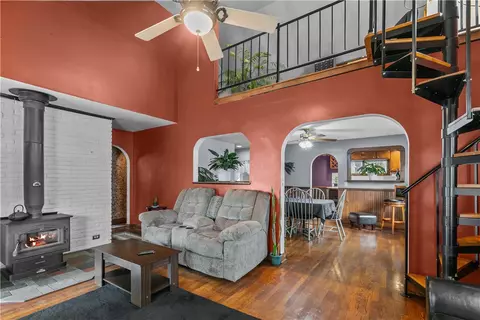22 Arnold Rd, Coventry, RI 02816 photo 10