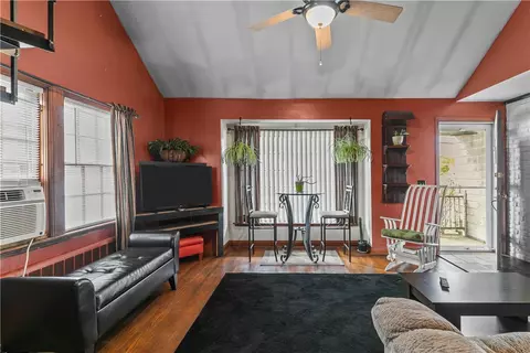 22 Arnold Rd, Coventry, RI 02816 photo 7