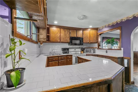 22 Arnold Rd, Coventry, RI 02816 photo 21