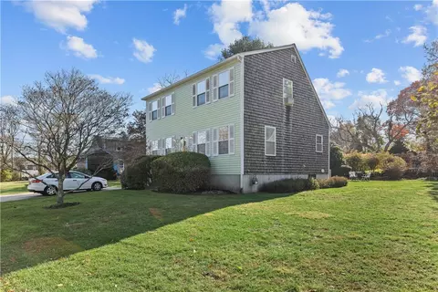 16 Serenity Way, South Kingstown, RI 02879