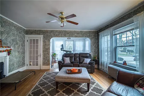 60 Meadow Rd, Woonsocket, RI 02895 photo 32