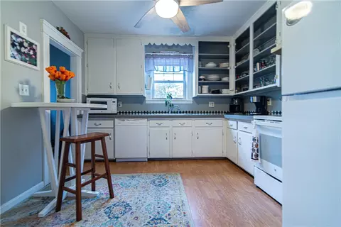 60 Meadow Rd, Woonsocket, RI 02895 photo 36
