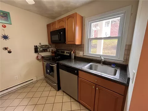 17 Crestview Dr #C, Westerly, RI 02891 photo 8