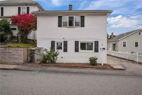 17 Standard Ave, West Warwick, RI 02893